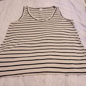 3/$25 Old Navy neutral striped v-neck tank, size petite L